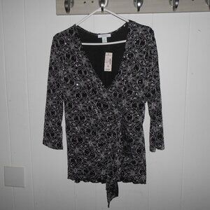 Black &  White w/ Sparkles Top Size M    $34.99 Tag